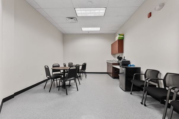 Dining room, Interior, Recessed Lighting
