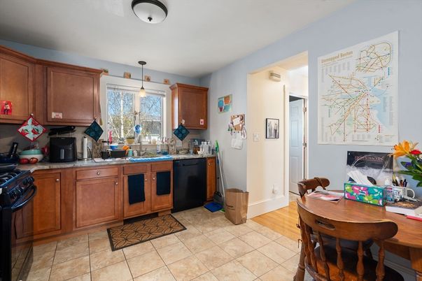 Dining room, Interior, Kitchen, Pendant Lights, Wood Texture Flooring