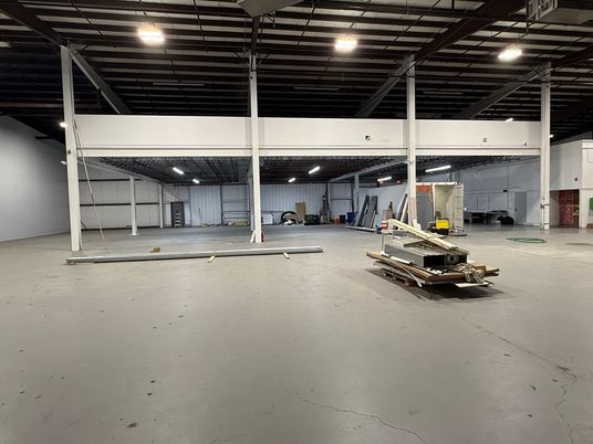 Fitness Equipment, Interior, Recessed Lighting