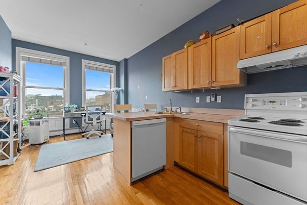 Interior, Kitchen, Wood Texture Flooring