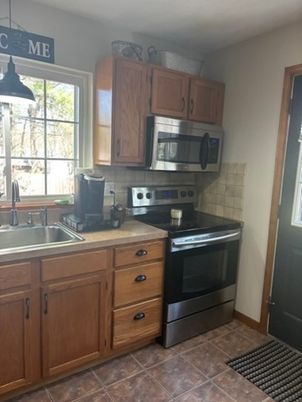 Interior, Kitchen, Stainless Steel Appliances