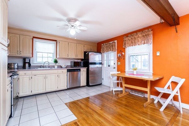 Interior, Kitchen, Wood Texture Flooring