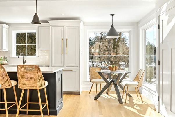 Dining room, Interior, Kitchen, Pendant Lights, Recessed Lighting, Wood Texture Flooring