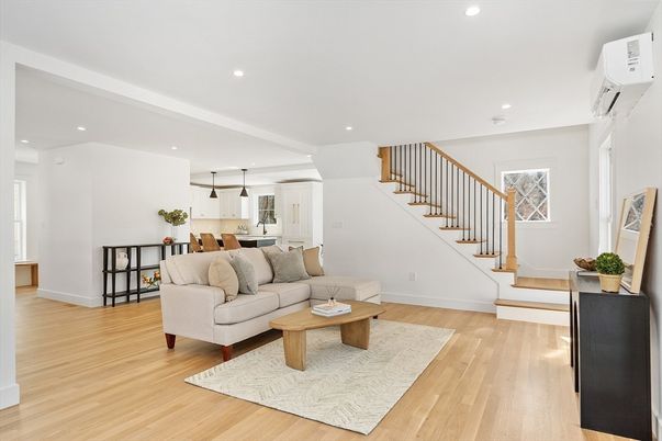 Dining room, Interior, Kitchen, Living room, Pendant Lights, Recessed Lighting, Wood Texture Flooring