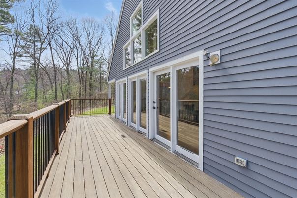 Exterior, Wood Texture Flooring