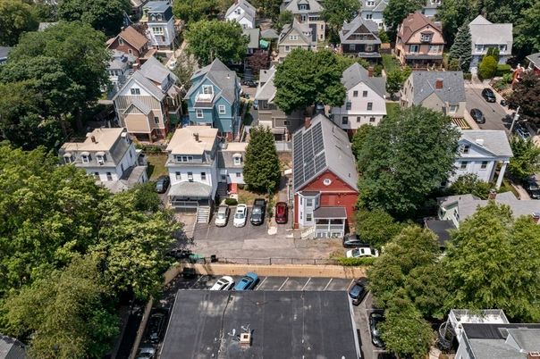 Exterior, Drone