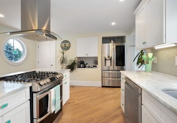 Interior, Kitchen, Recessed Lighting, Stainless Steel Appliances, Wood Texture Flooring