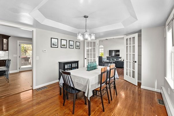 Dining room, Interior, Living room, Pendant Lights, Wood Texture Flooring