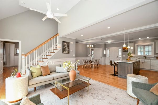 Dining room, Interior, Kitchen, Living room, Pendant Lights, Recessed Lighting, Wood Texture Flooring