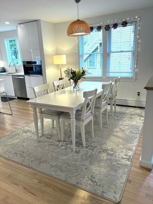 Dining room, Interior, Kitchen, Pendant Lights, Recessed Lighting, Wood Texture Flooring