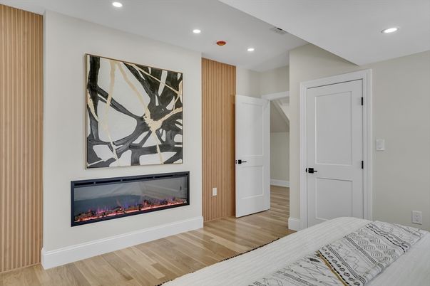 Bedroom, Fireplace, Interior, Recessed Lighting, Wood Texture Flooring