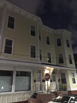 Exterior, Facade, Rowhouse