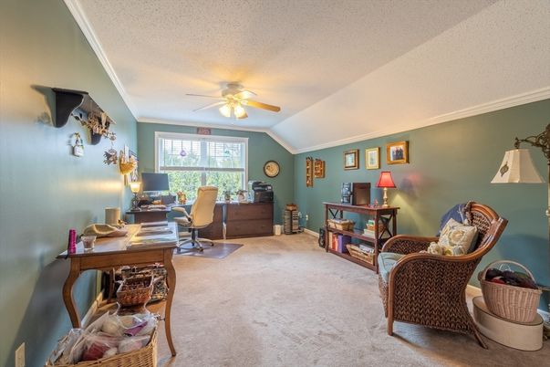 Home Office, Interior