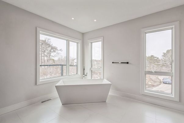 Bathroom, Free Standing Baths, Interior, Recessed Lighting