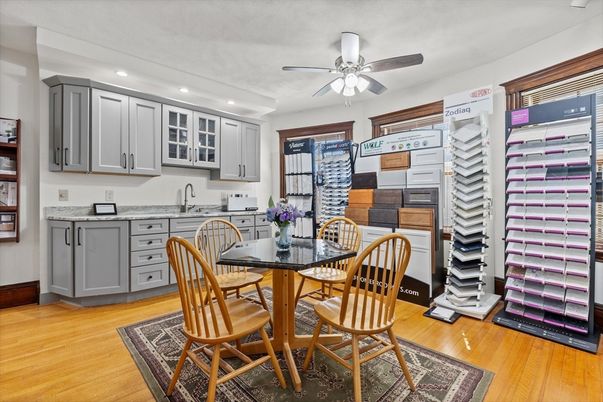 Dining room, Interior, Kitchen, Recessed Lighting, Wood Texture Flooring