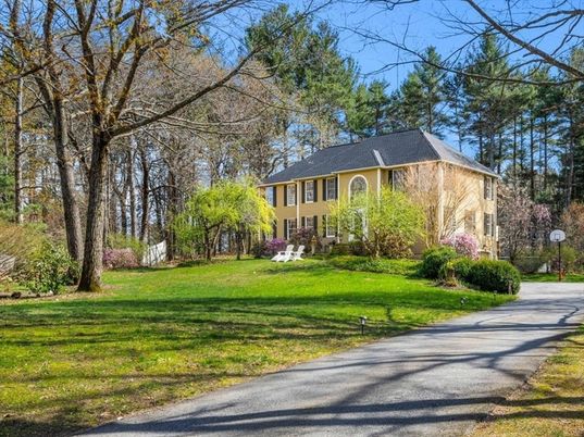 Backyard, Exterior, Facade, French Provincial