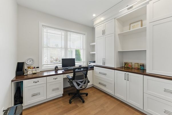 Home Office, Interior, Recessed Lighting, Wood Texture Flooring