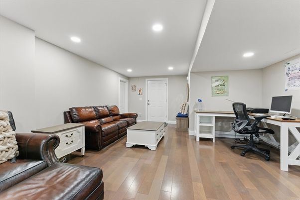 Home Office, Interior, Recessed Lighting, Wood Texture Flooring