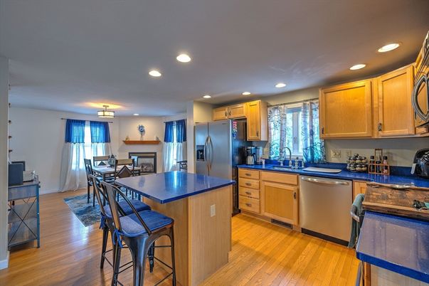 Dining room, Interior, Kitchen, Recessed Lighting, Stainless Steel Appliances, Wood Texture Flooring