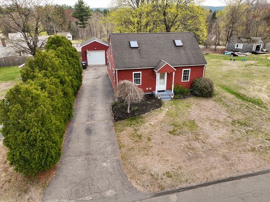 Detached Garage, Exterior