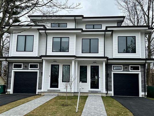 Attached, Exterior, Facade, Modern