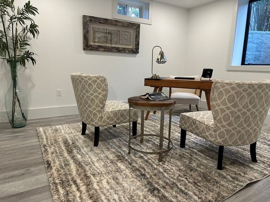 Home Office, Interior, Recessed Lighting, Wood Texture Flooring