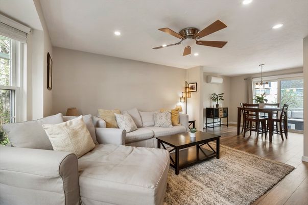 Dining room, Interior, Living room, Pendant Lights, Recessed Lighting, Wood Texture Flooring