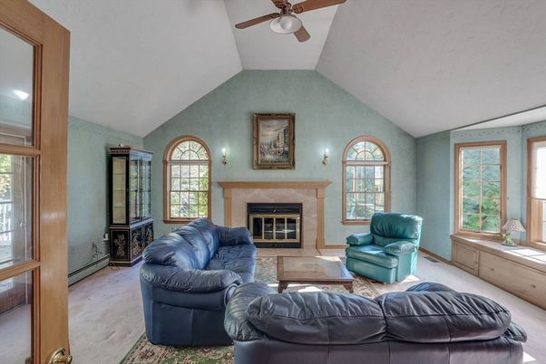 Fireplace, Interior, Living room