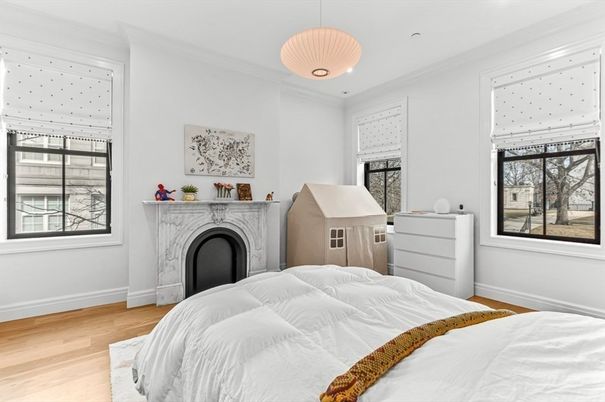 Bedroom, Fireplace, Interior, Pendant Lights, Recessed Lighting, Wood Texture Flooring
