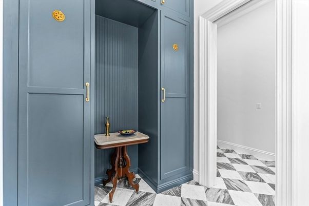 Interior, Marble