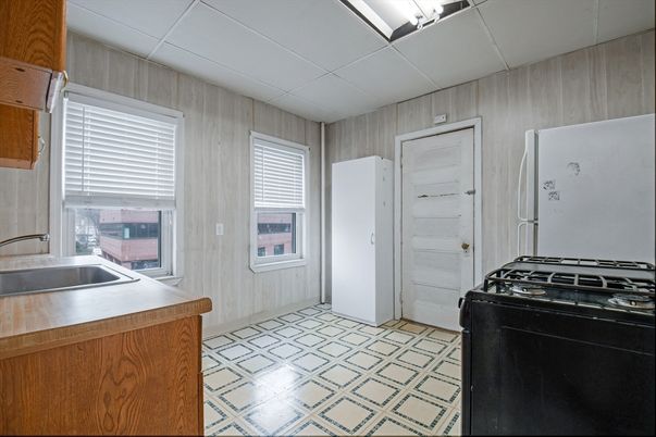 Interior, Kitchen