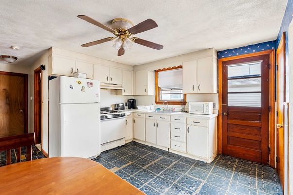 Interior, Kitchen
