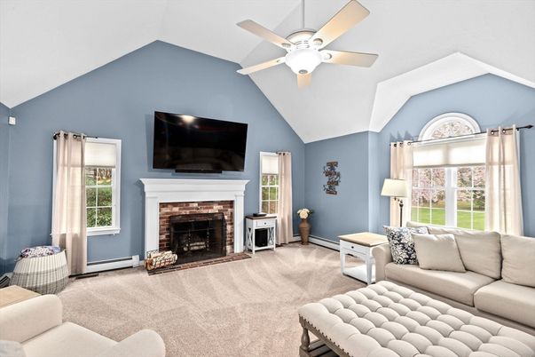 Fireplace, Interior, Living room