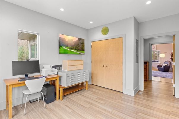 Home Office, Interior, Recessed Lighting, Wood Texture Flooring