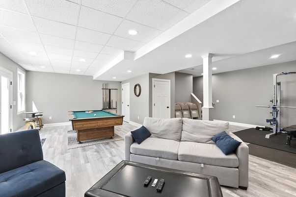 Billiard Table, Game Room, Interior, Living room, Recessed Lighting, Wood Texture Flooring