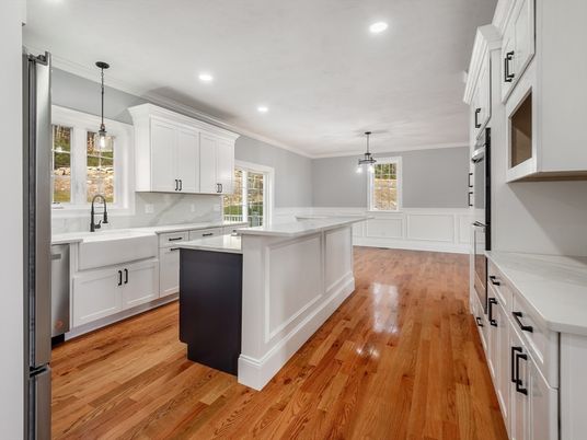 Interior, Kitchen, Pendant Lights, Recessed Lighting, Wood Texture Flooring
