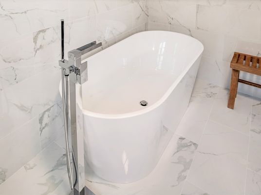 Bathroom, Free Standing Baths, Interior, Marble, Marble Walls