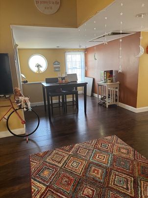Dining room, Interior, Wood Texture Flooring
