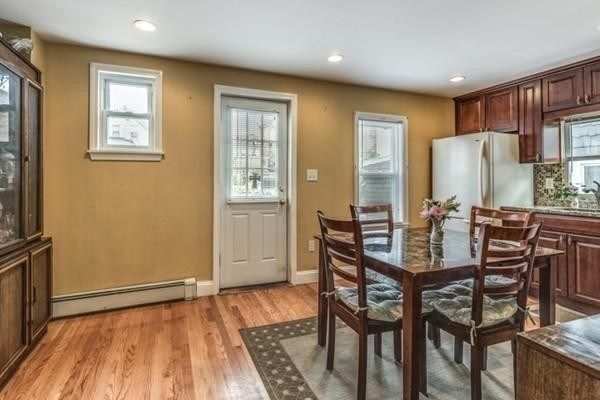 Dining room, Interior, Kitchen, Recessed Lighting, Wood Texture Flooring
