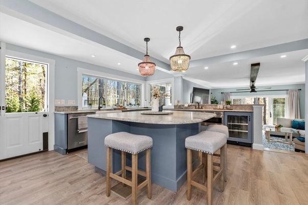 Interior, Kitchen, Pendant Lights, Recessed Lighting, Wood Texture Flooring