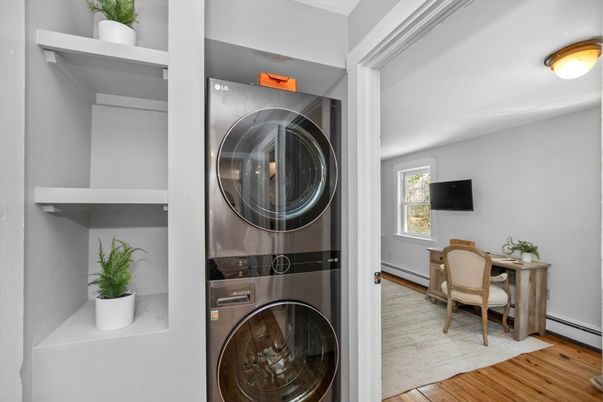 Home Office, Interior, Utility Closets, Washer, Wood Texture Flooring