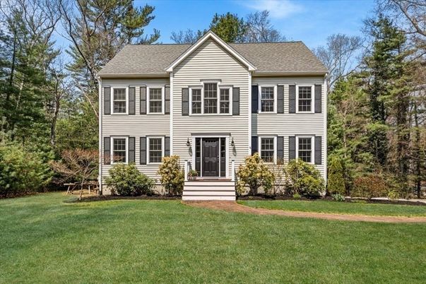 Backyard, Exterior, Facade, Georgian