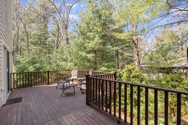 Exterior, Wood Texture Flooring