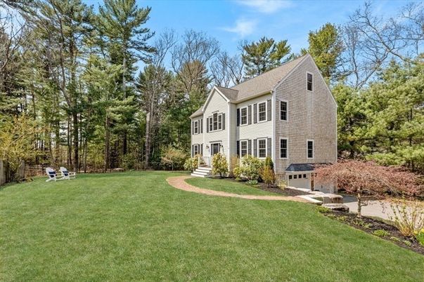 Attached, Backyard, Exterior, Facade, Georgian