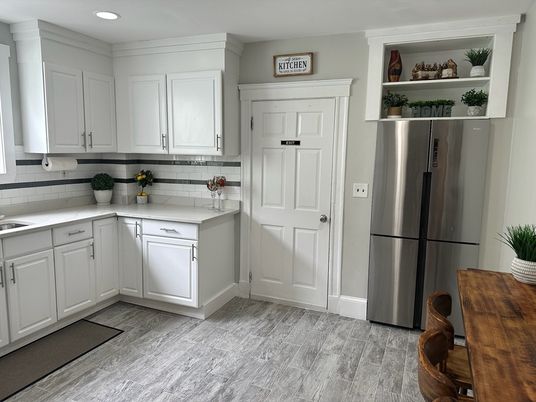 Interior, Kitchen, Recessed Lighting, Wood Texture Flooring
