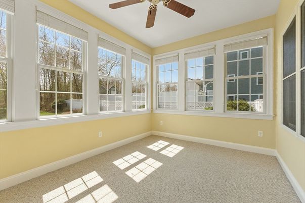Empty room, Interior, Sun Room