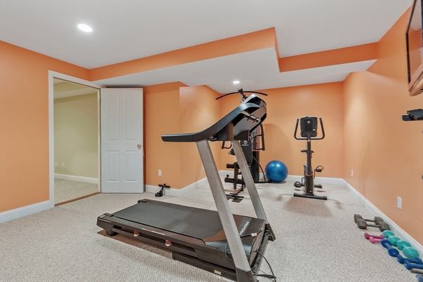 Fitness Equipment, Interior, Recessed Lighting