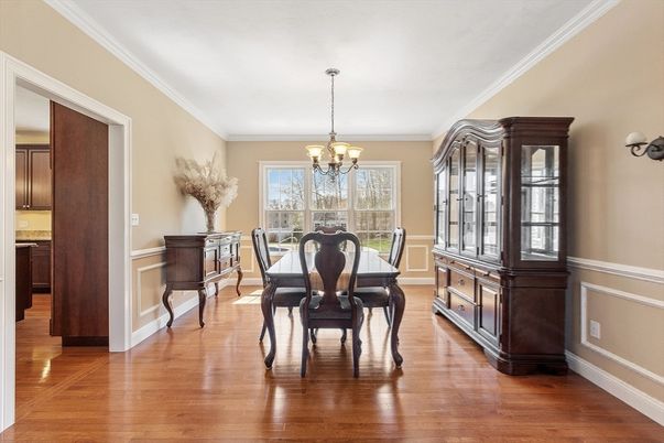Chandelier, Dining room, Interior, Wood Texture Flooring