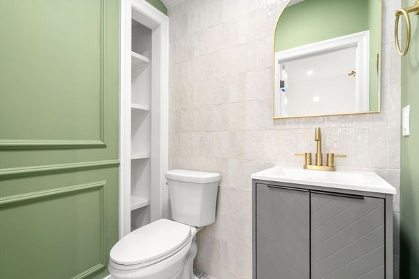 Bathroom, Interior