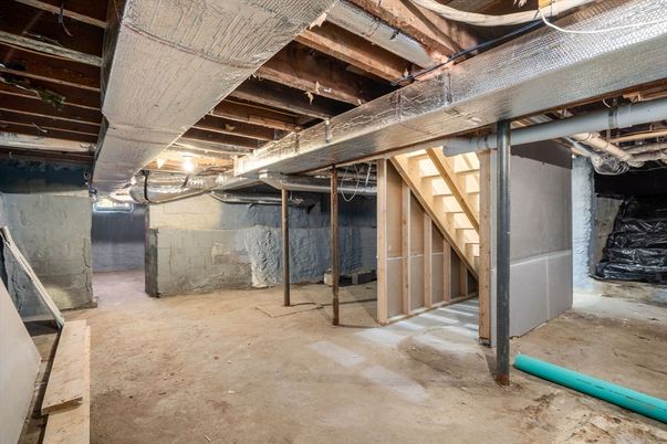 Interior, Wooden Beams